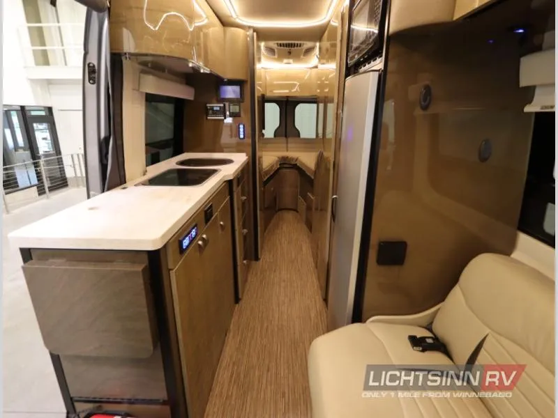 2016 Winnebago Era 70A - Photo 4