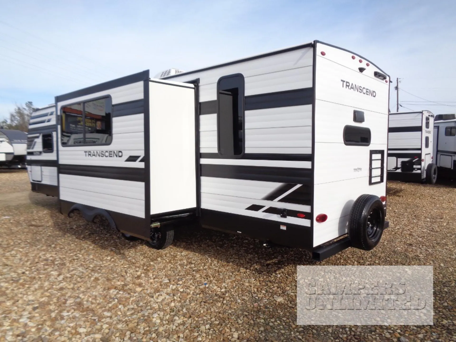 2026 Grand Design Transcend 285RKT - Photo 4