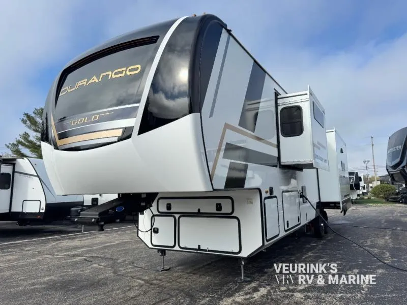 2026 KZ Durango Gold G366FBQ - Photo 4