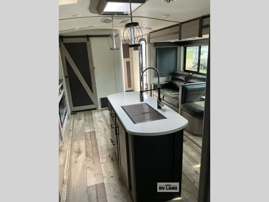 2021 Keystone Outback 340BH, Photos photo 20