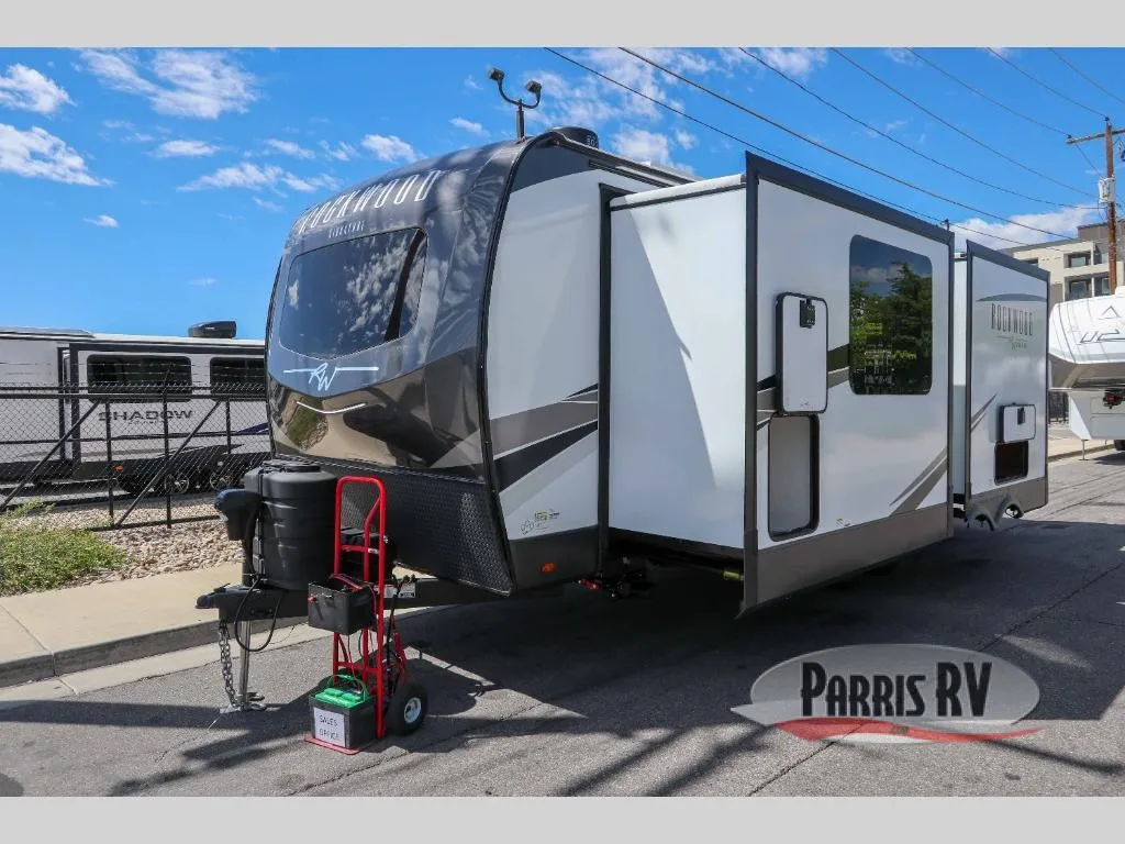 2025 Forest River Rockwood Signature 8263MBR - Photo 4