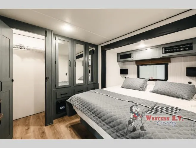 2026 Forest River Puma Vista 403LFT - Photo 3