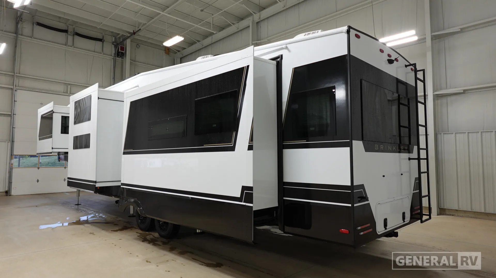 2026 Brinkley Model Z 3610 - Photo 4