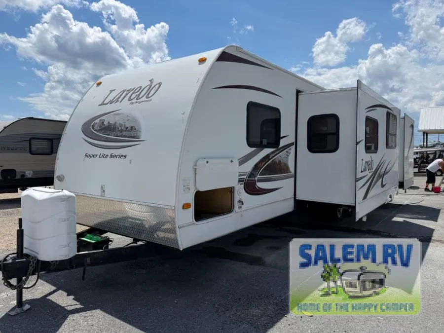 2010 Keystone RV Laredo Super Lite 303TG - Photo 2
