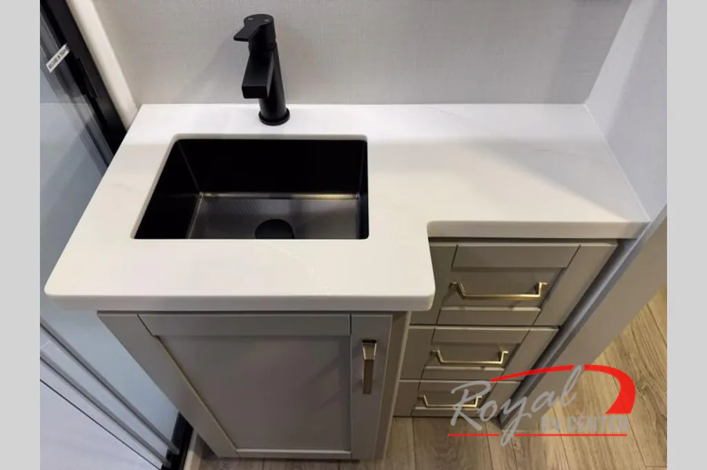 2026 Brinkley Model Z 3610, Bathroom photo 5