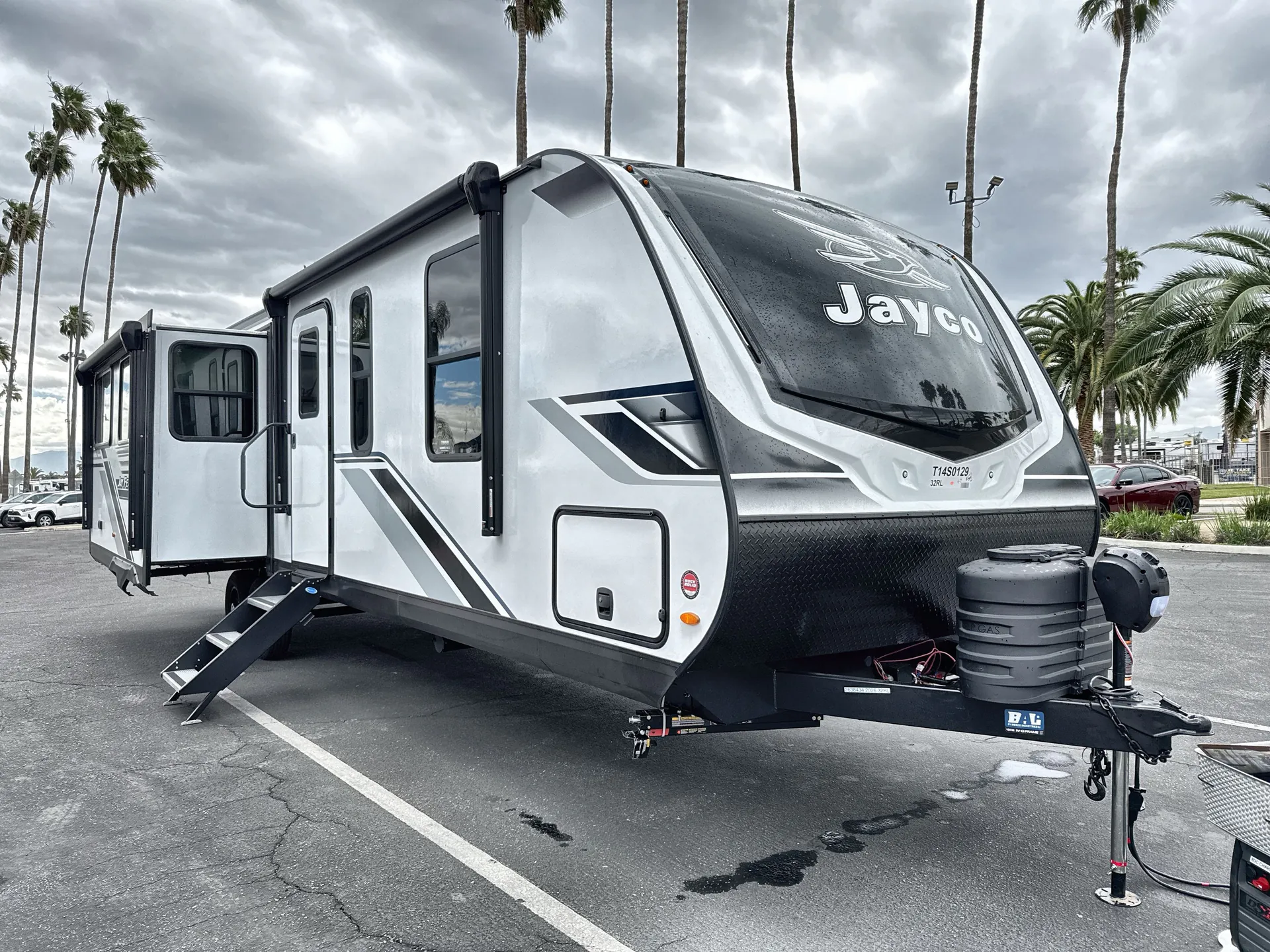 2026 Jayco Jay Feather 32RL dealer photo 1 from Camping World