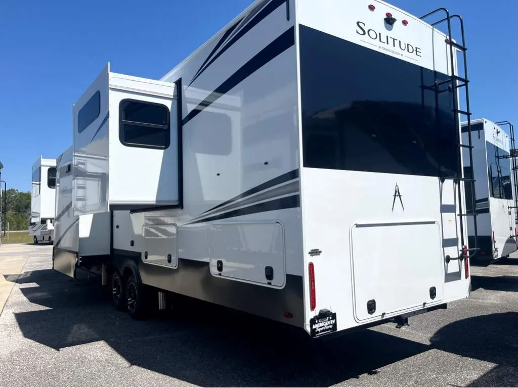 2026 Grand Design Solitude 380FL - Photo 4