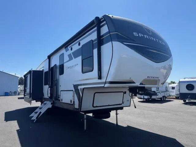 2026 Keystone Sprinter 3520RDS - Photo 2