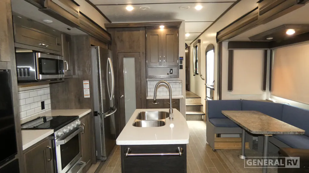 2020 Keystone Montana High Country 385BR, Photos photo 4