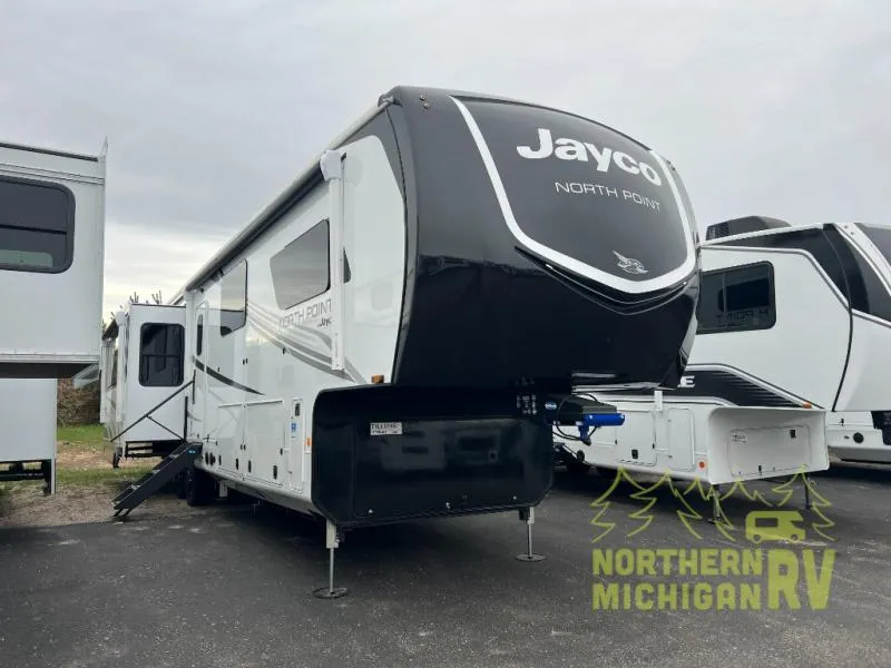 2026 Jayco North Point 377RLBH - Photo 2