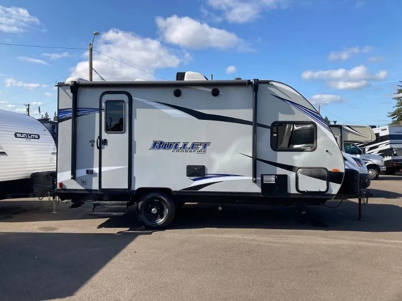 2020 Keystone Bullet Crossfire 1750RK - Photo 2