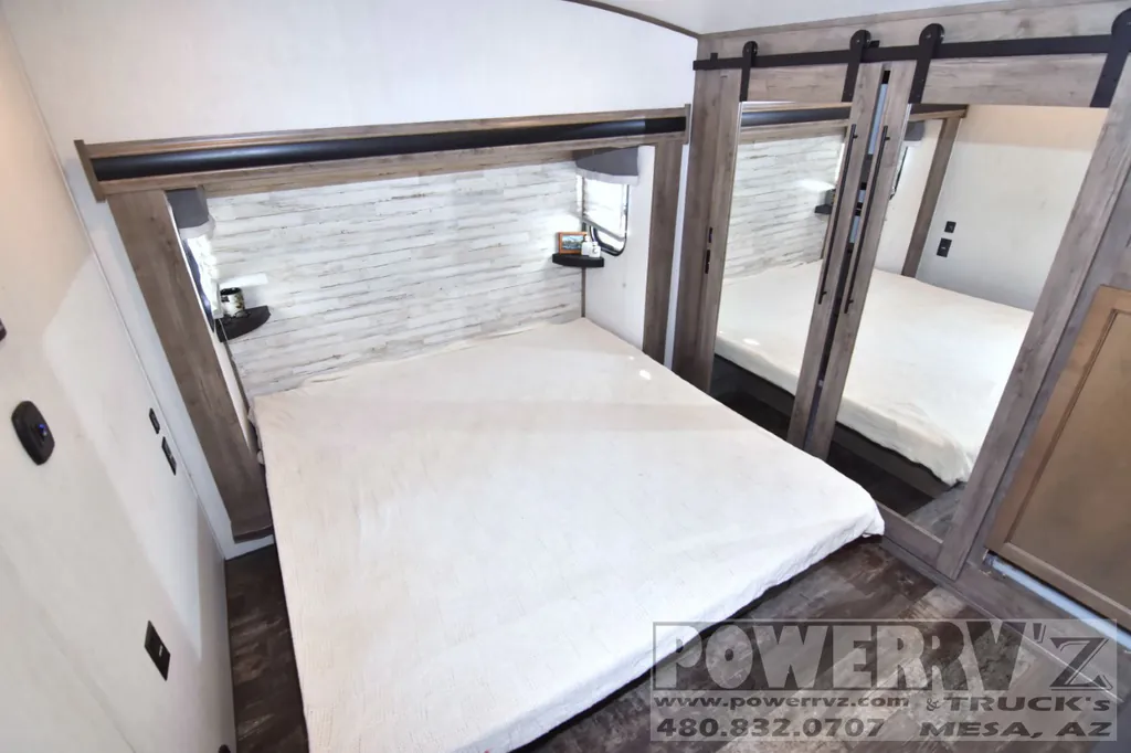 2021 Forest River Sabre 36BHQ, Photos photo 37