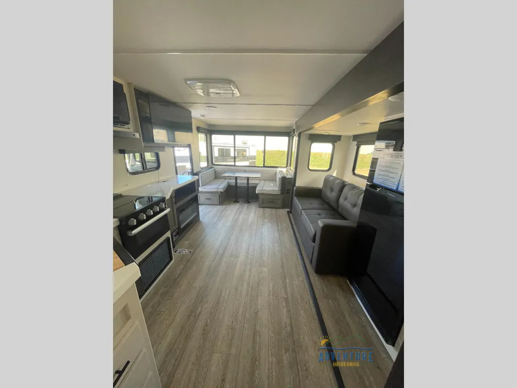 2025 Forest River Cherokee Alpha Wolf 2500RL, Photos photo 7