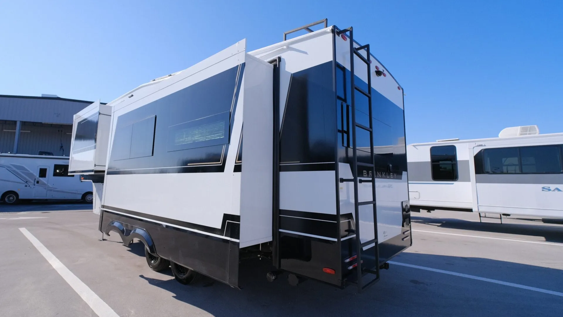 2026 Brinkley Model Z 2700 - Photo 4