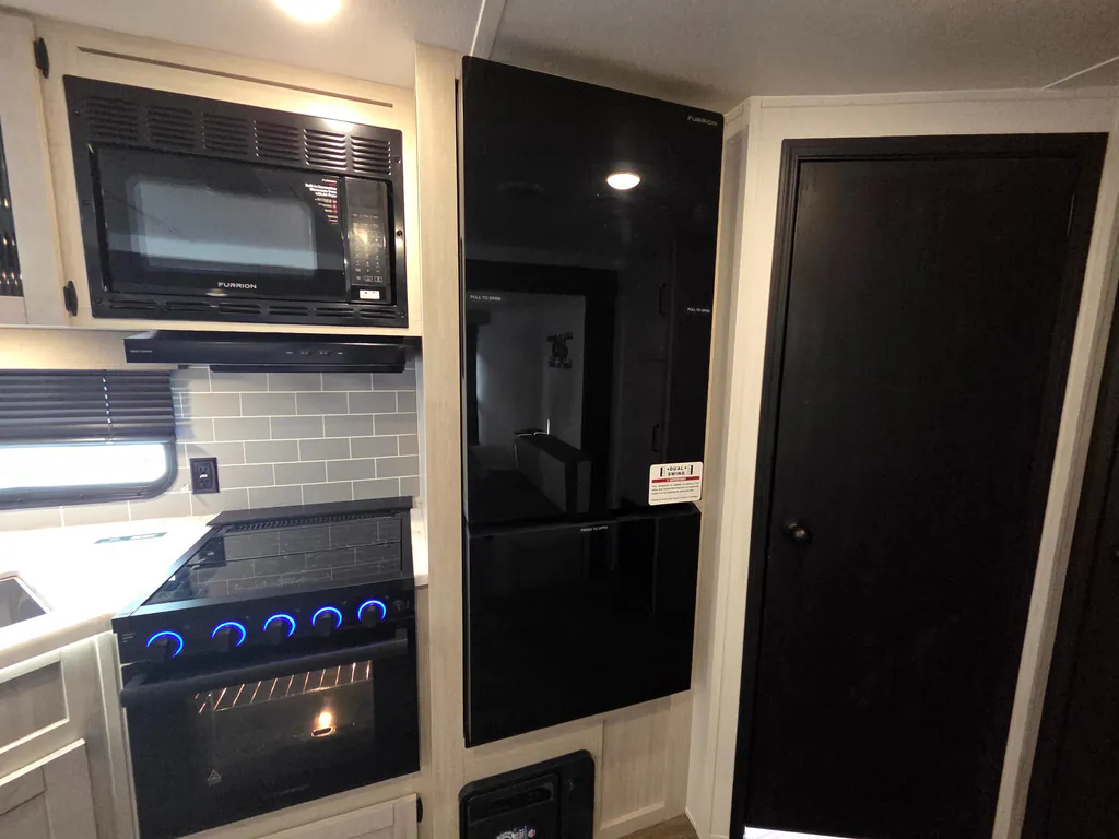 2026 Forest River Puma 32BHQS, Photos photo 6