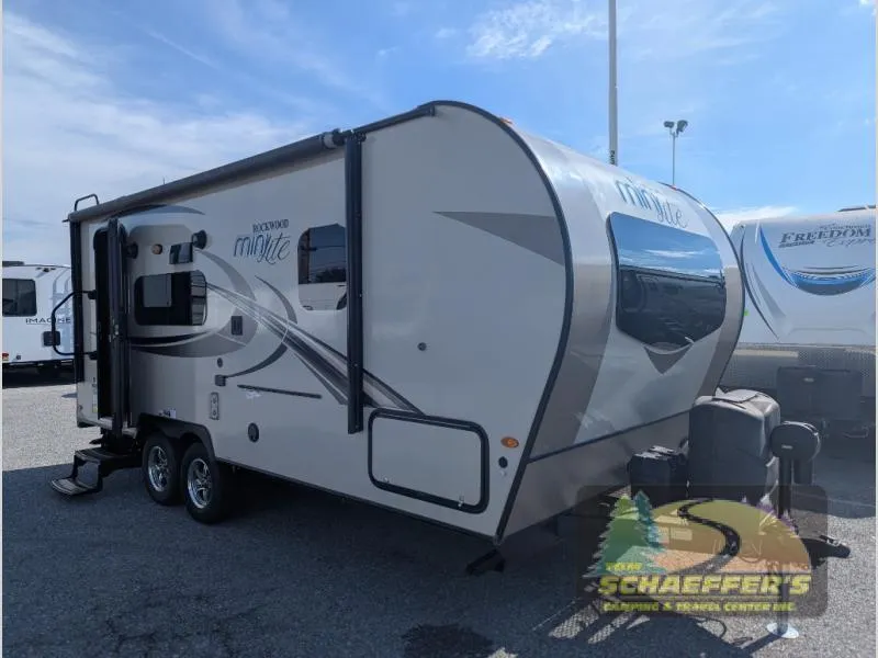 2018 Forest River Rockwood Mini Lite 2109S - Photo 3