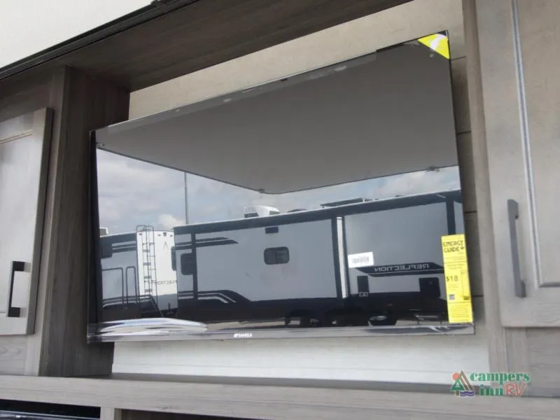2027 Venture RV Campbound Platinum 261CRB - Photo 2