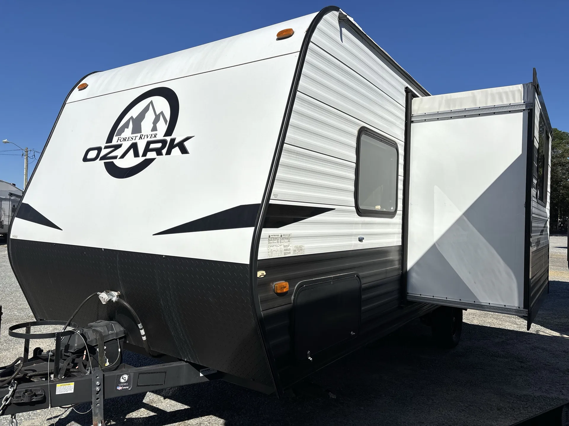 2021 Forest River Ozark 1800QS — off campside
