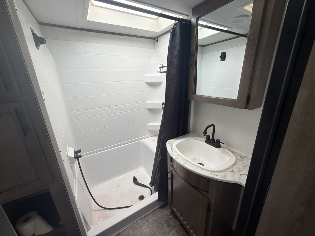 2021 Forest River Sabre 36BHQ, Photos photo 18