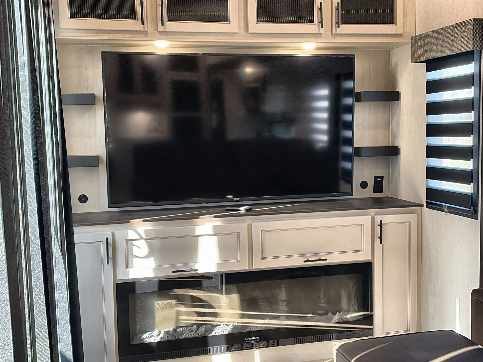 2026 Forest River Sabre 33RLP — living area main