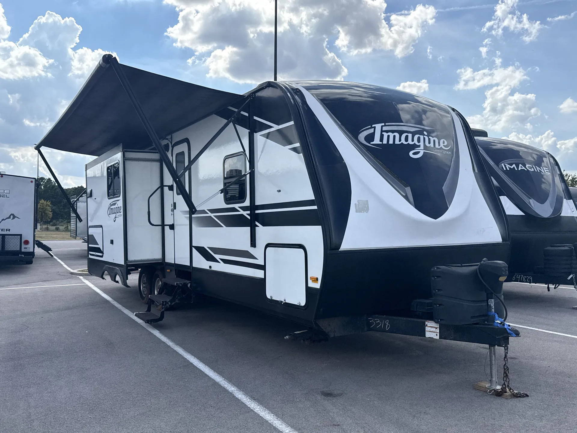 2019 Grand Design Imagine 2670MK - Photo 2