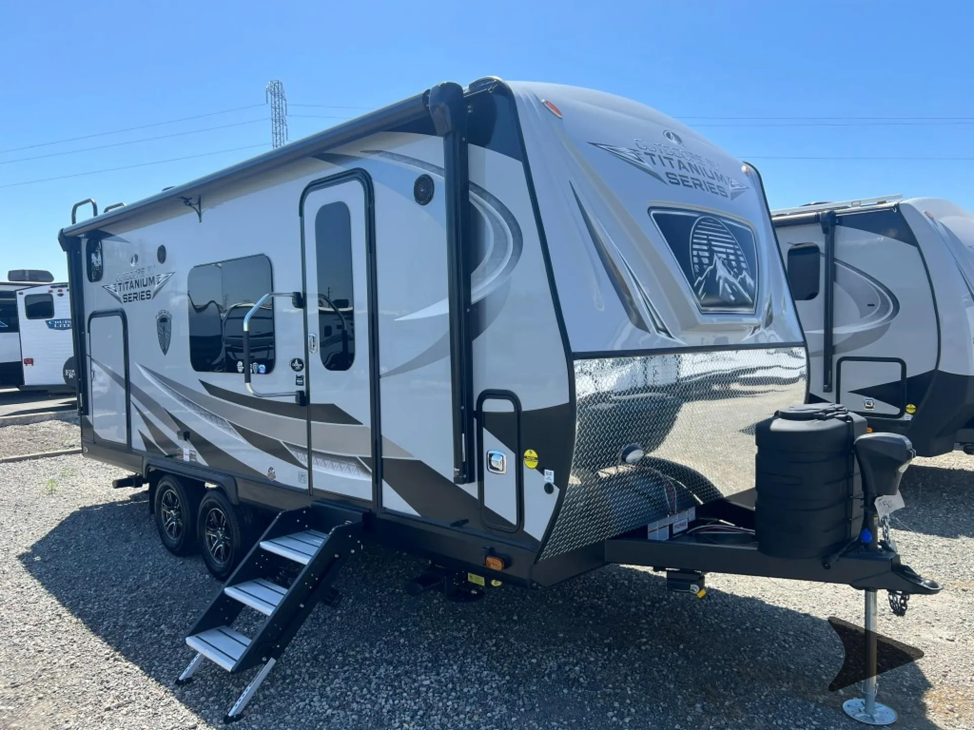 2025 Outdoors RV Creek Side Titanium Series 19CK - Photo 2