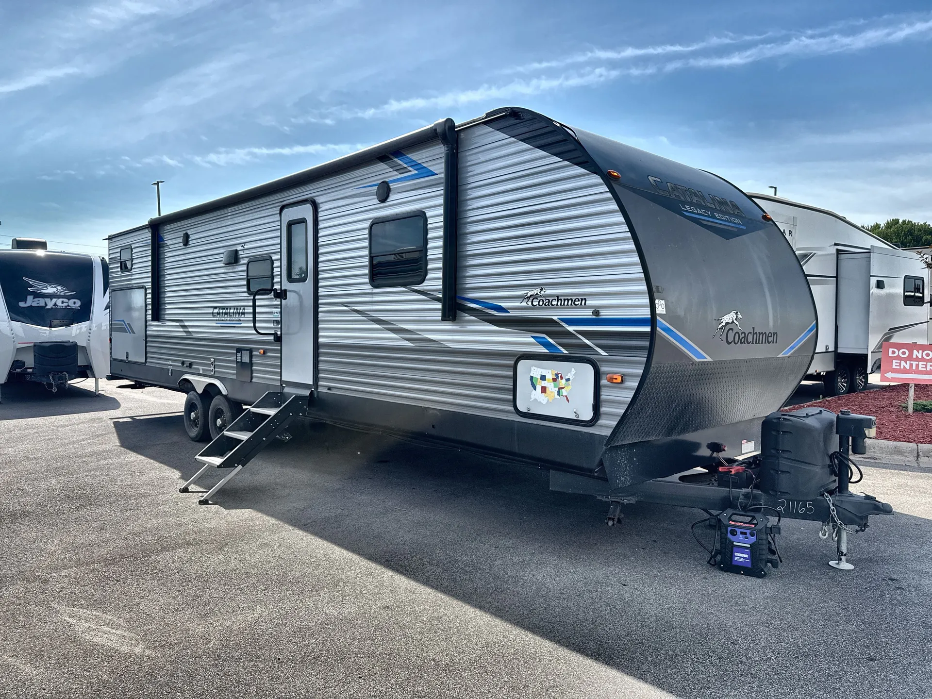 2021 Coachmen Catalina Legacy Edition 343BHTS - Photo 2