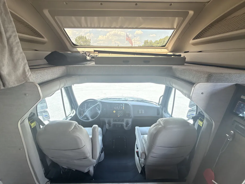 2021 Entegra Coach Accolade 37K, Photos photo 14