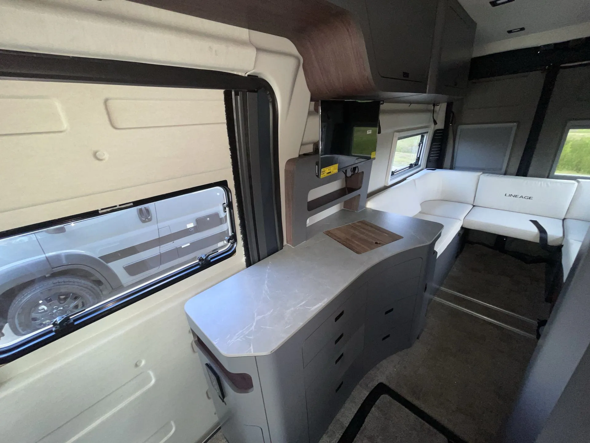 2026 Grand Design Lineage Series VP LVP2 - Photo 3