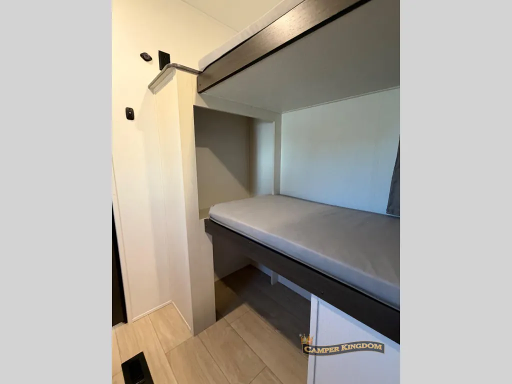 2027 Shasta I-5 530BQB, Photos photo 34
