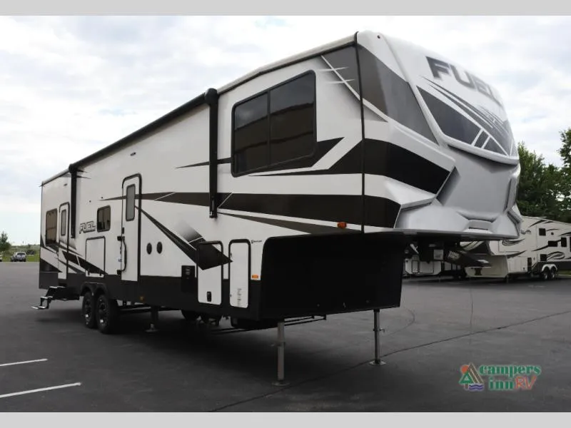 2022 Heartland Fuel 364 - Photo 2
