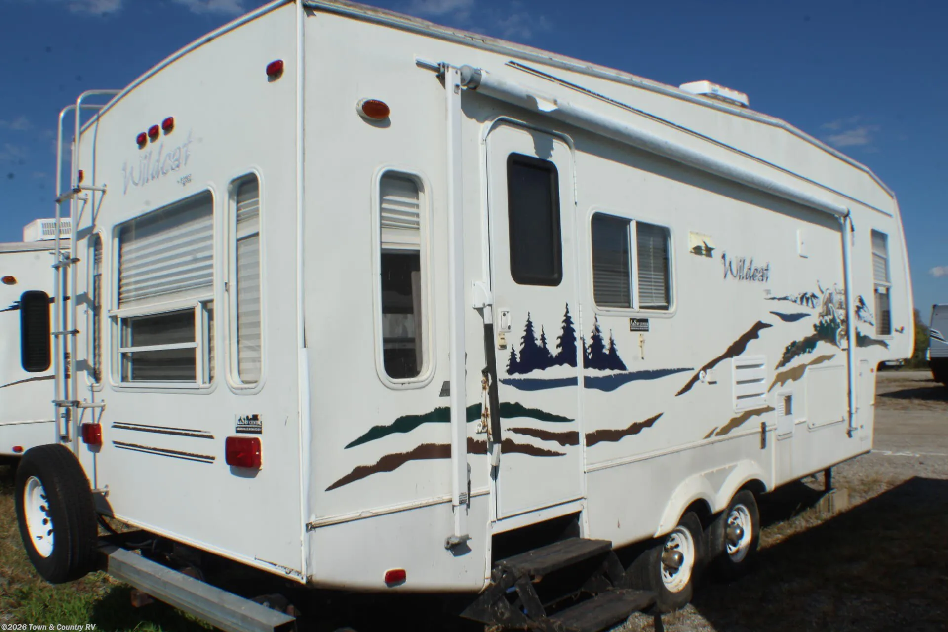 2005 Forest River Wildcat 29RLBS - Photo 4