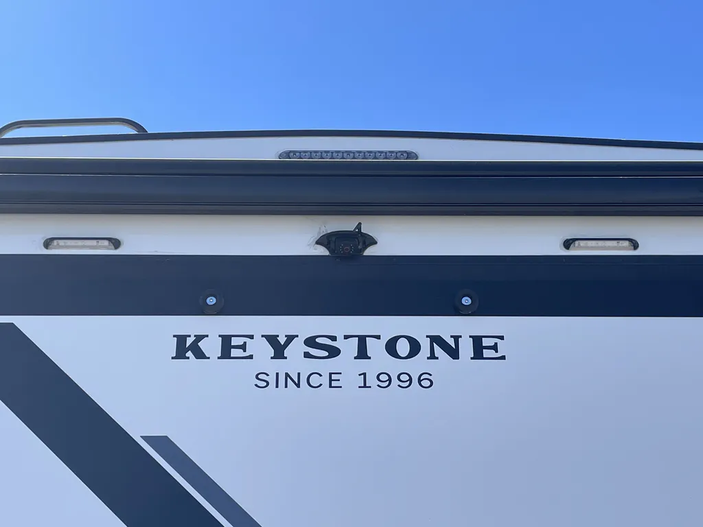 2026 Keystone Raptor 433, Photos photo 23