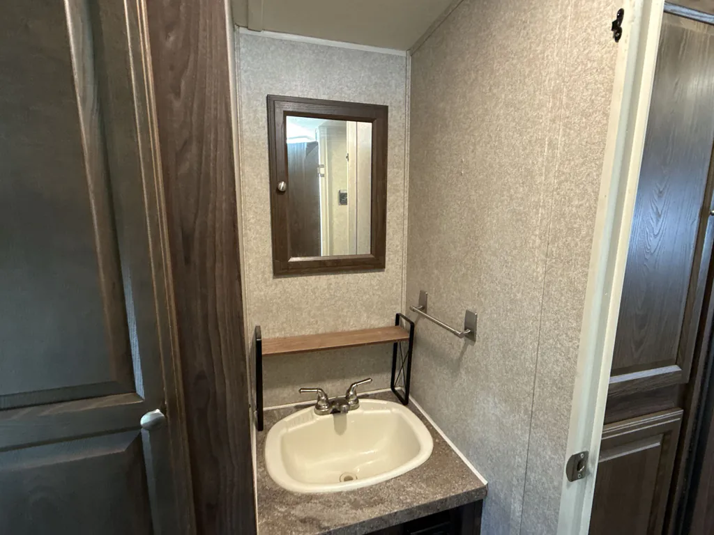 2016 Forest River Rockwood Mini Lite 1905, Photos photo 14