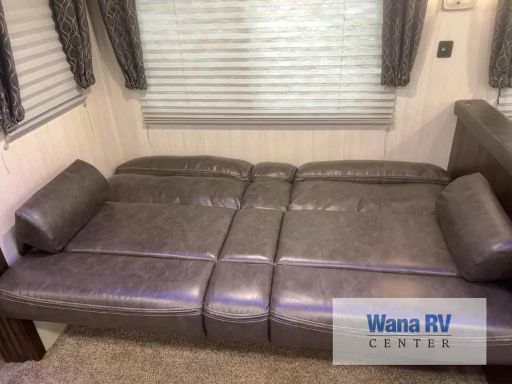2019 Forest River Cherokee 274VFK, Photos photo 39