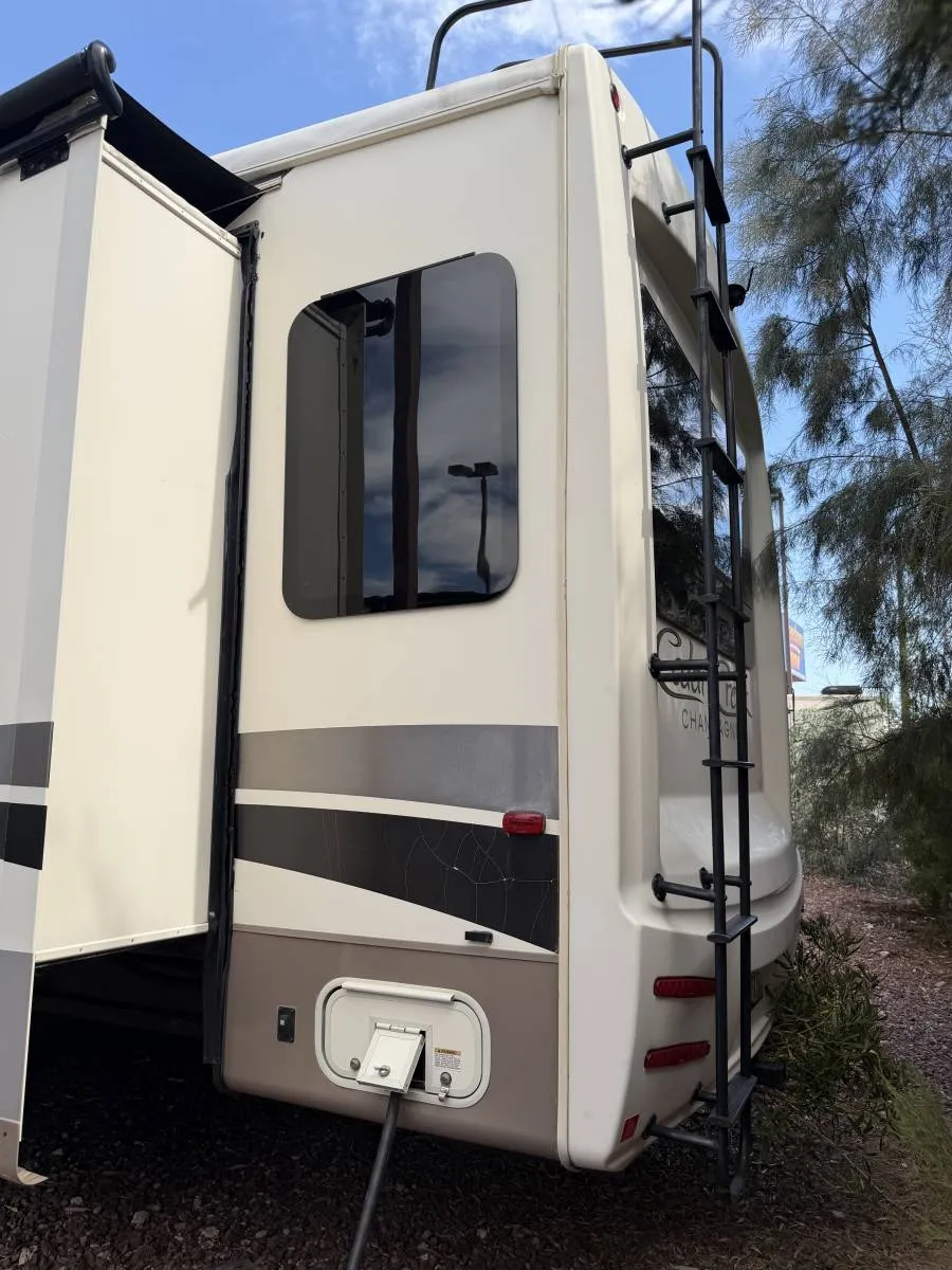 2019 Forest River Cedar Creek Champagne Edition 38EL - Photo 4