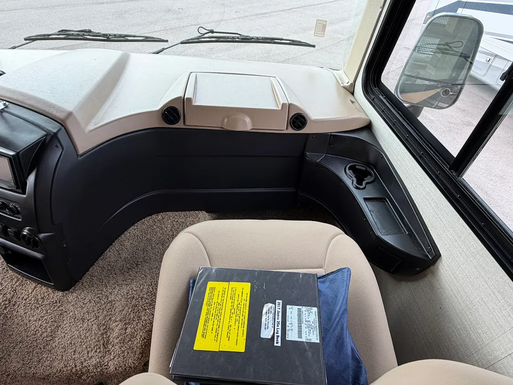 2017 Jayco Precept 35S, Photos photo 8