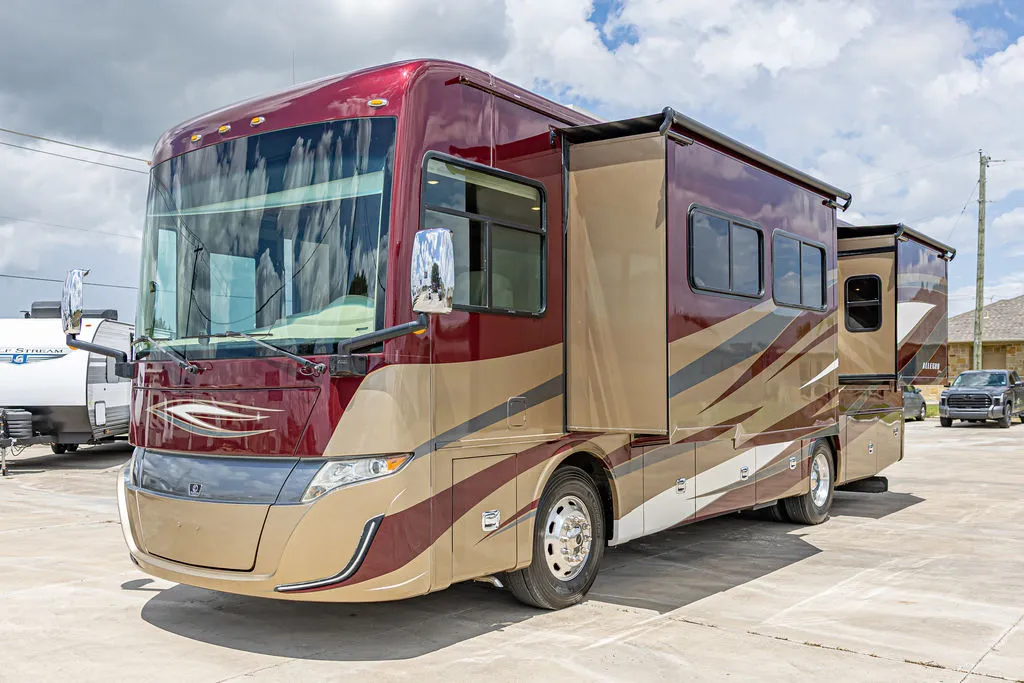2018 Tiffin Motorhomes Allegro 33 - Main photo