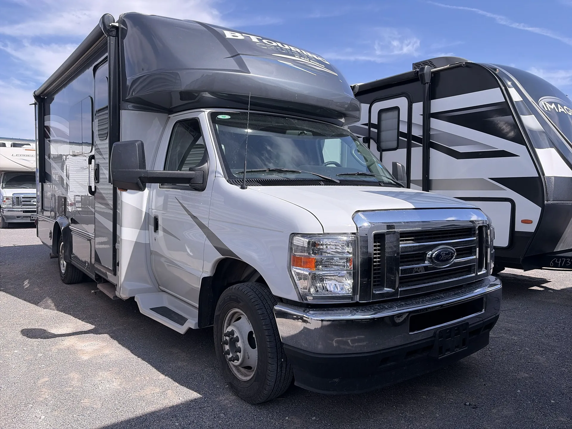 2024 Gulf Stream BTouring Cruiser 5240 - Photo 2