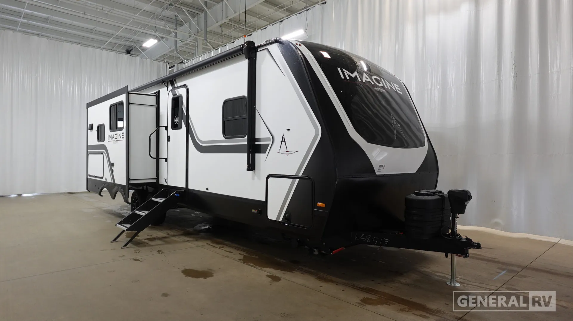 2027 Grand Design Imagine 2670MK - Photo 2