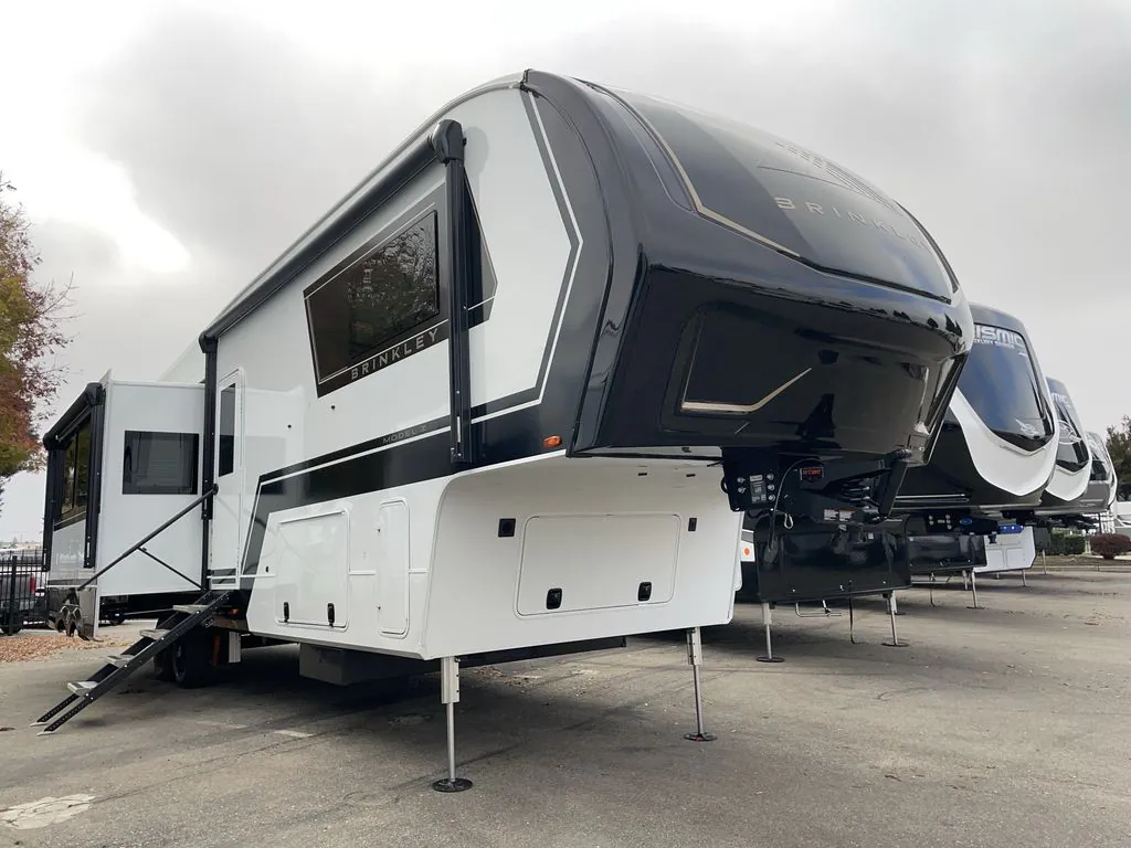 2026 Brinkley Model Z 3420