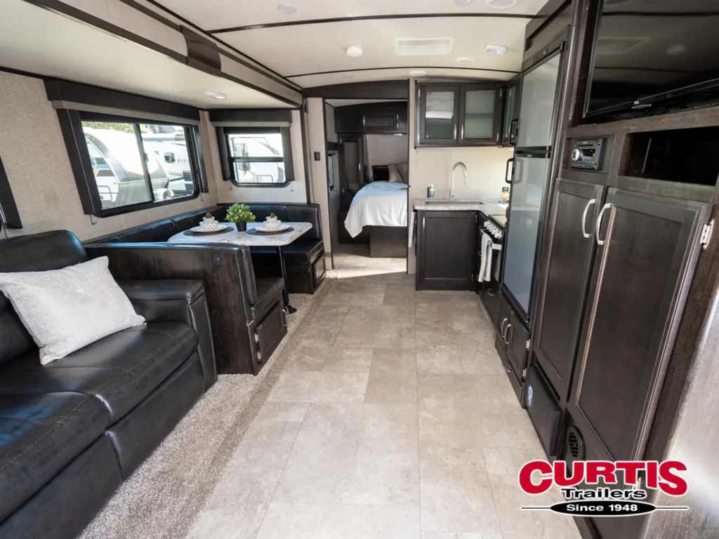 2019 Grand Design Imagine 2800BH, Photos photo 10