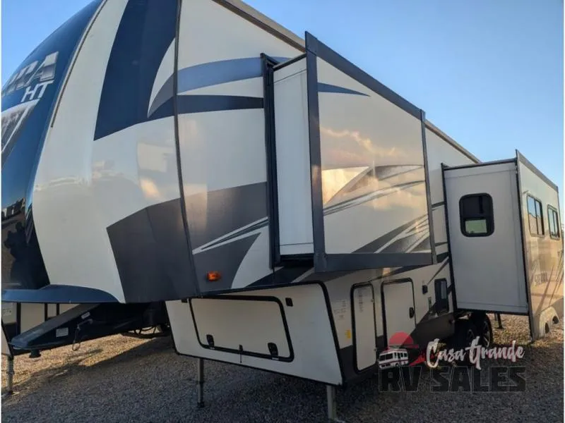 2018 Forest River RV Sierra HT 3250IK - Photo 2