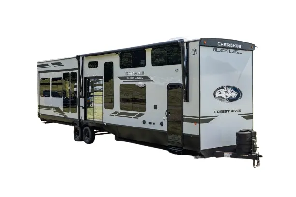 Forest River Cherokee Timberwolf Black Label 39HBABL exterior
