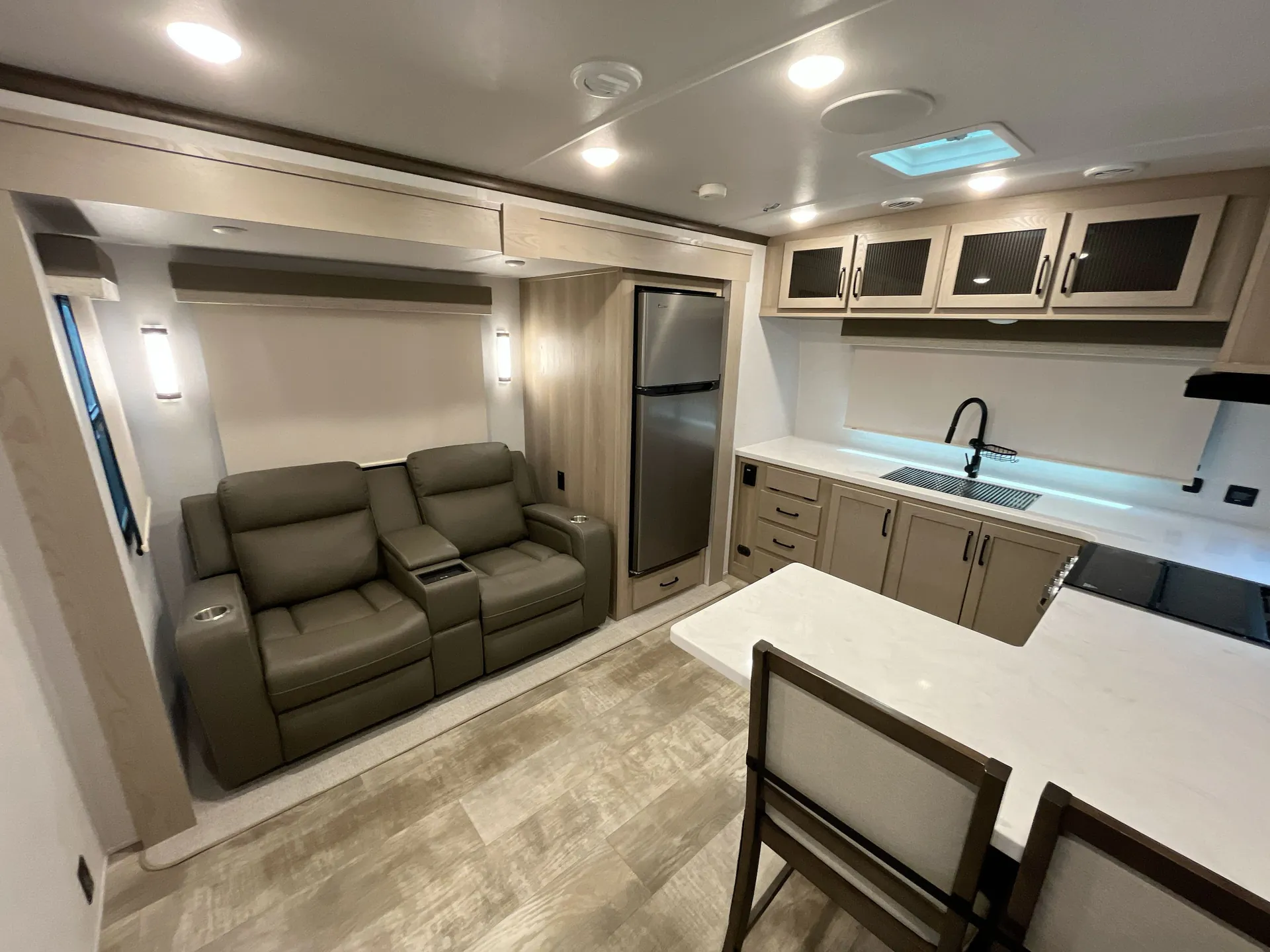 2024 Forest River Flagstaff Classic 826MBR — living area main
