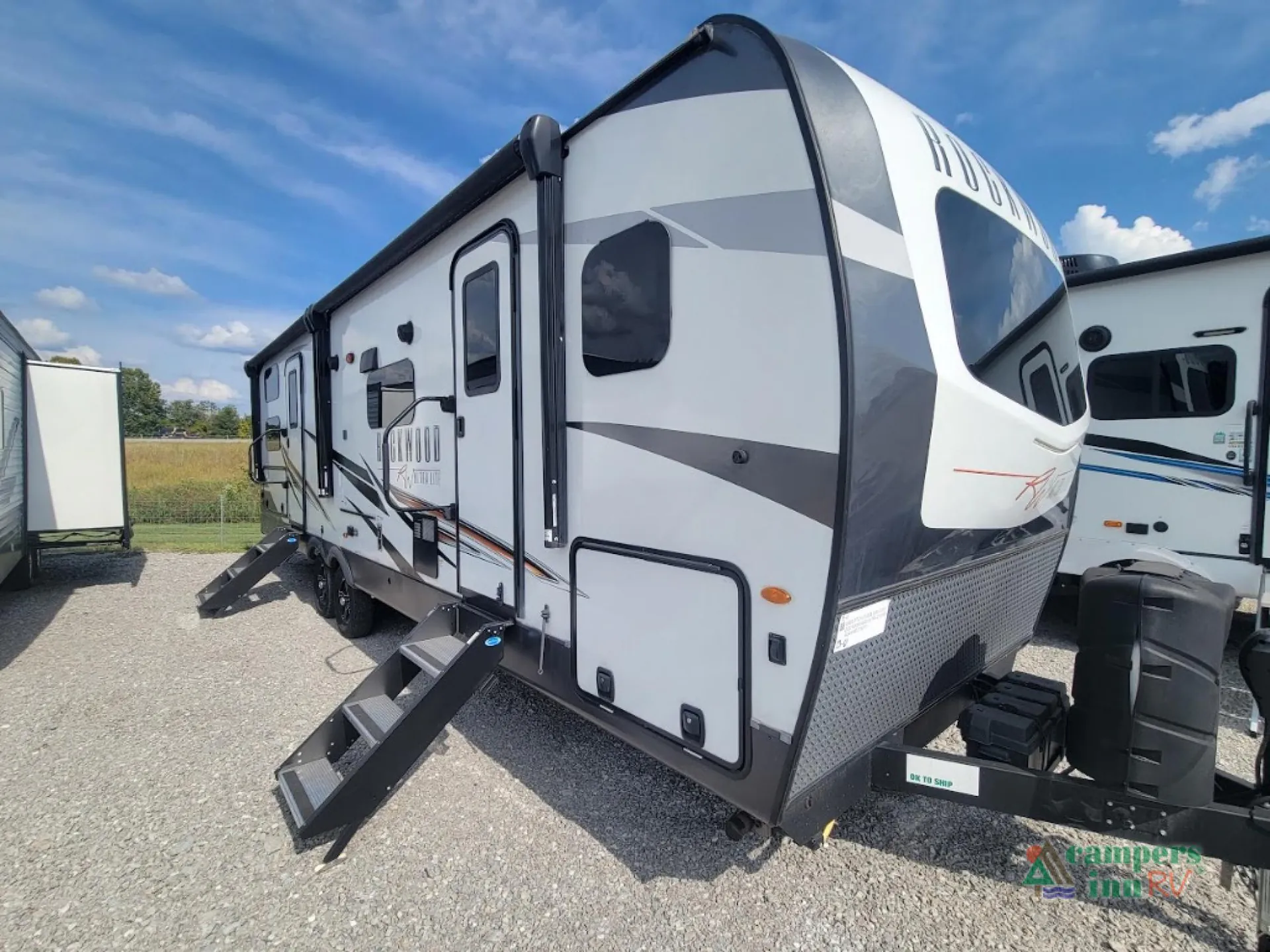 2022 Forest River Rockwood Ultra Lite 2706WS - Photo 3