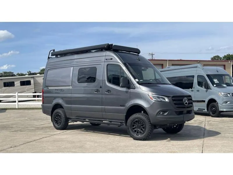 2027 Winnebago Revel Sport 44C - Photo 3