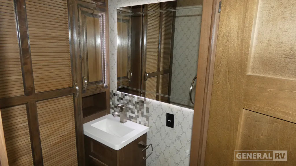 2018 Forest River Riverstone Legacy 38FB2, Photos photo 18