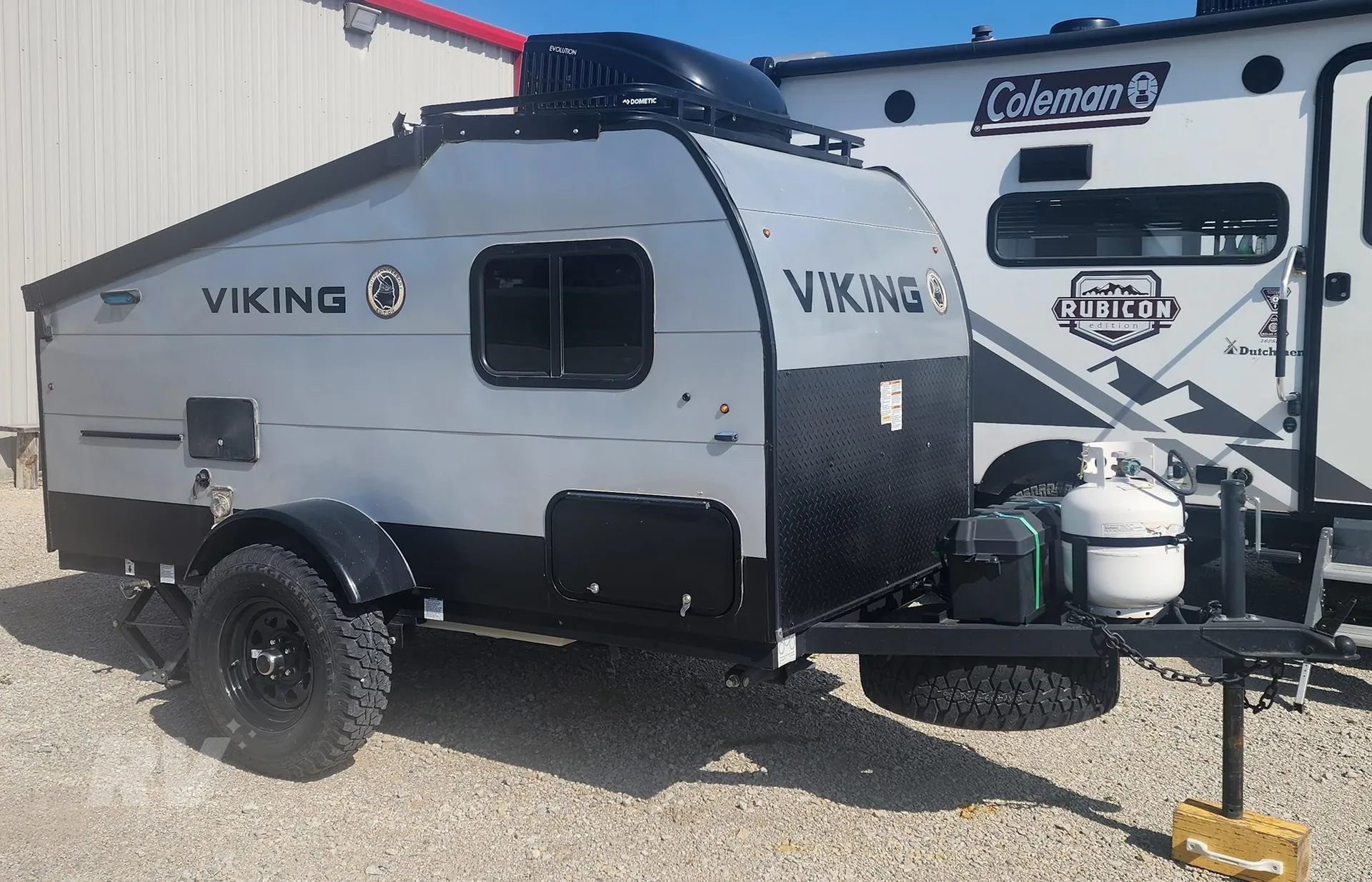 2022 Coachmen Viking Express 9.0TD - Photo 2