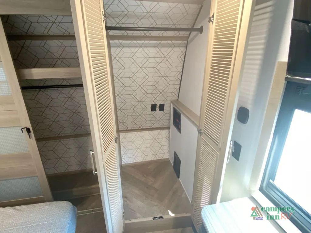 2026 Keystone Raptor 415, Photos photo 29